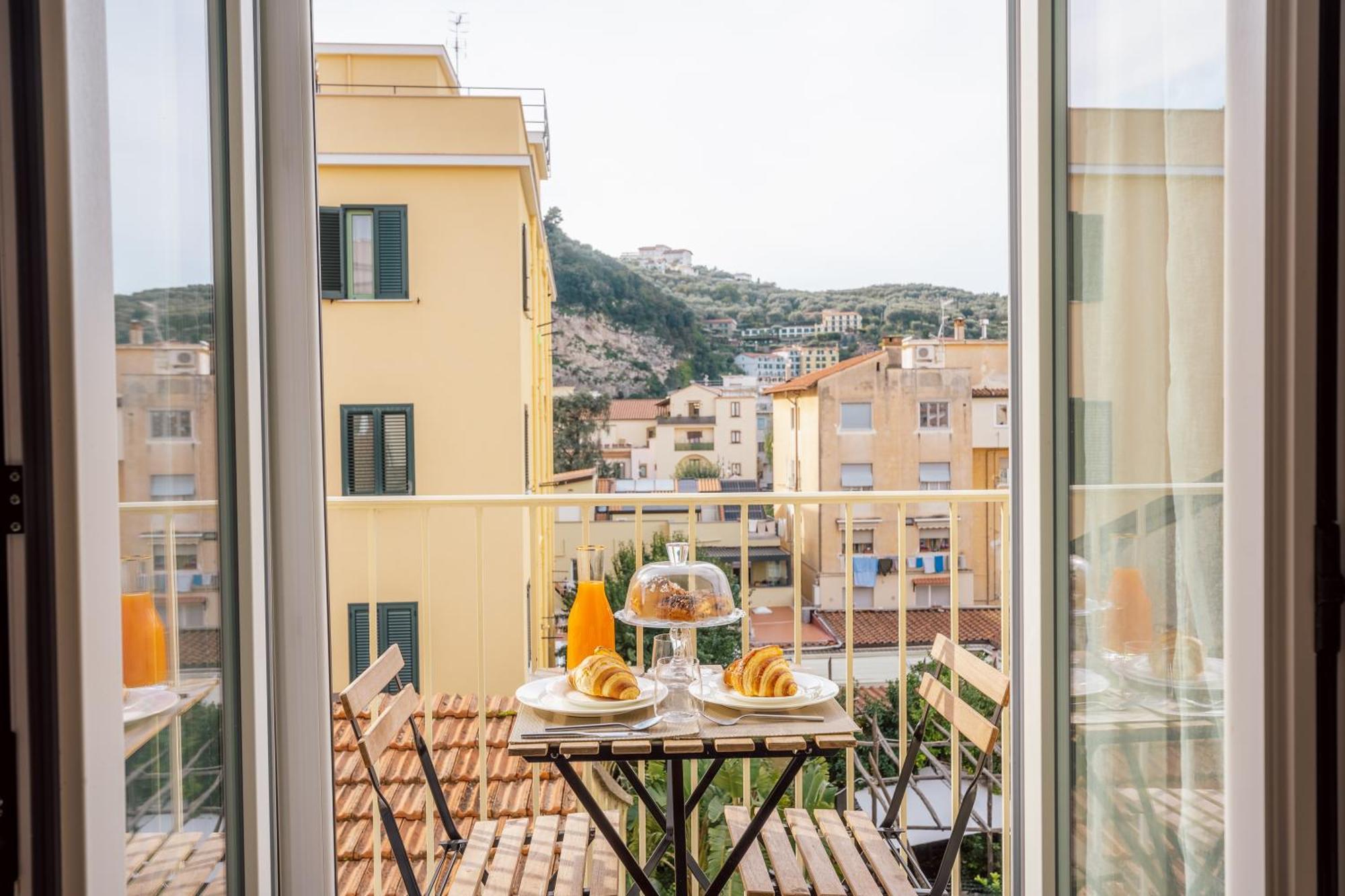 Casa E Arte Apartment Sorrento Exterior photo